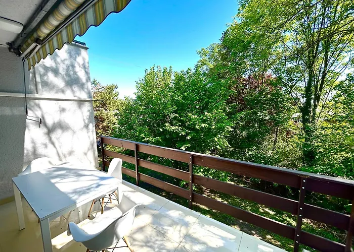 Mrm 아파트 티하니